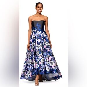 Betsy & Adam Women's Floral-Print Strapless Ball Gown - Black/Blue